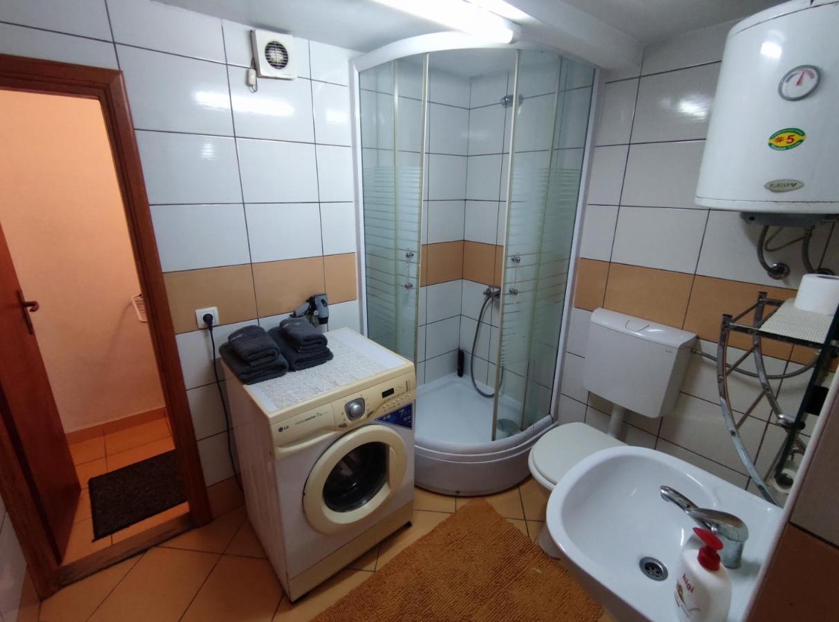 סראייבו Apartment Near Center מראה חיצוני תמונה