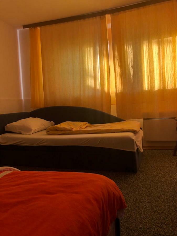 סראייבו Apartment Near Center מראה חיצוני תמונה